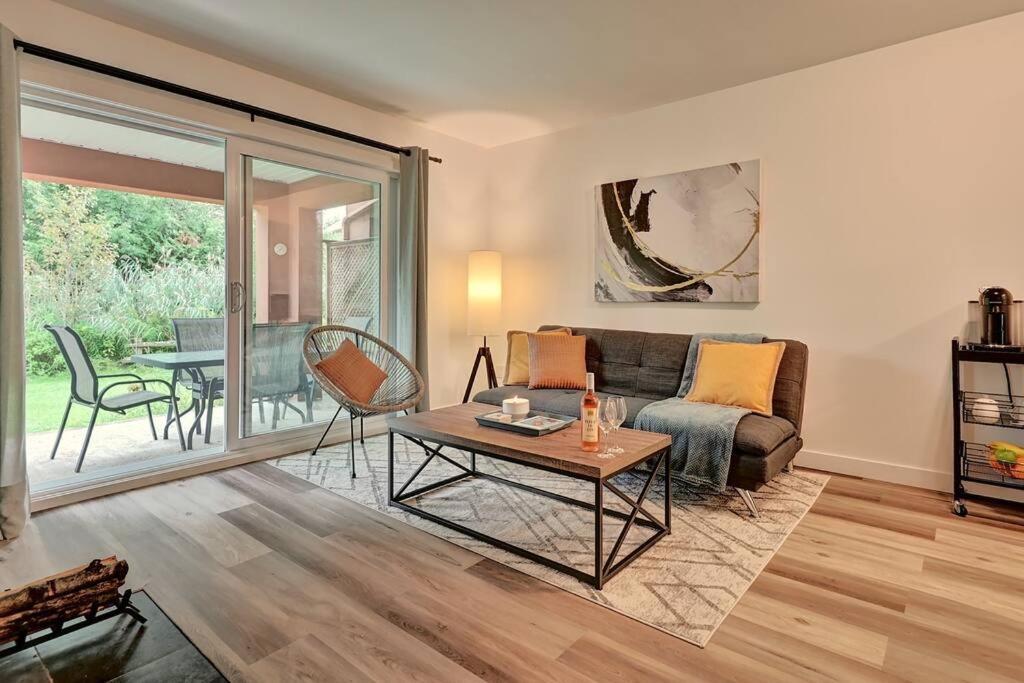 *Nouveauté* Foyer au bois, Plage, Montagne et + Magog Extérieur photo