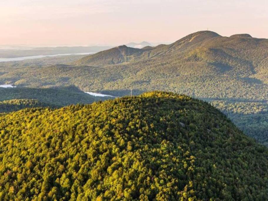 *Nouveauté* Foyer au bois, Plage, Montagne et + Magog Extérieur photo